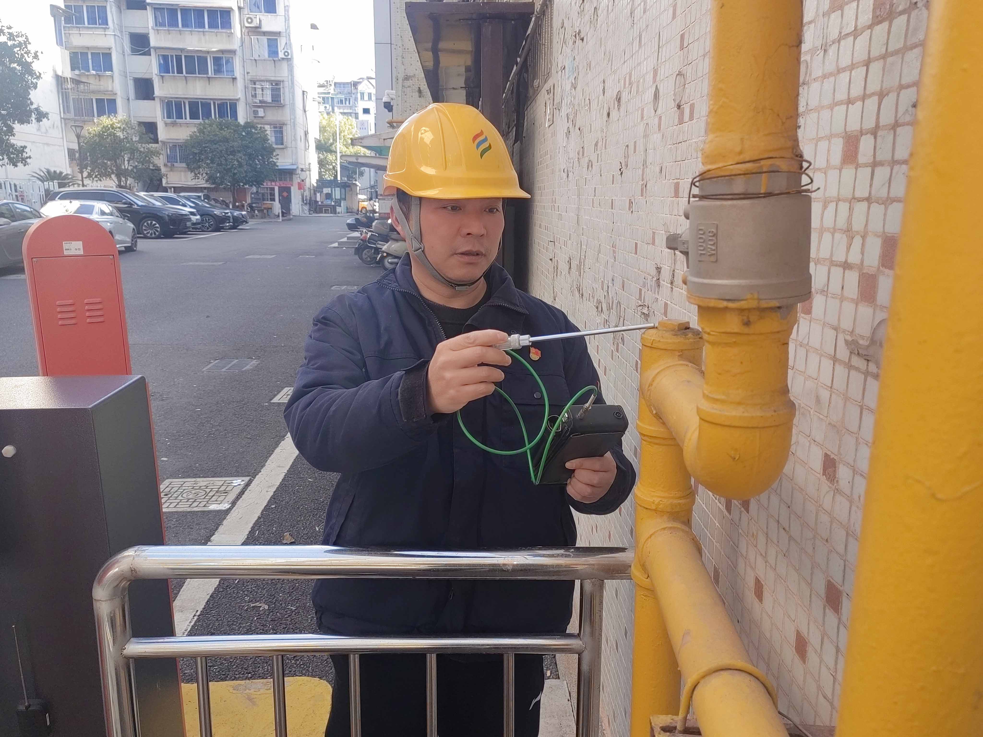 强化巡检频次 筑牢安全防线 党员带头保障春节燃气管线平稳